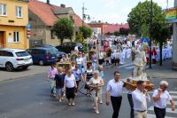 Procesja ulicami Zagórowa