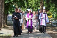 Wizytacja na cmentarzu parafialnym